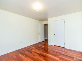 1800 Taylor Avenue N 305, Seattle WA 98109