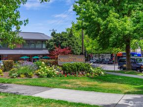 140 26 Avenue E, Seattle WA 98112