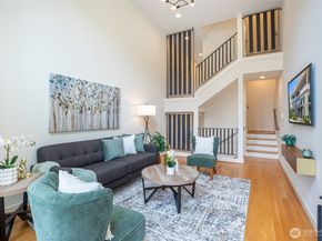 140 26 Avenue E, Seattle WA 98112