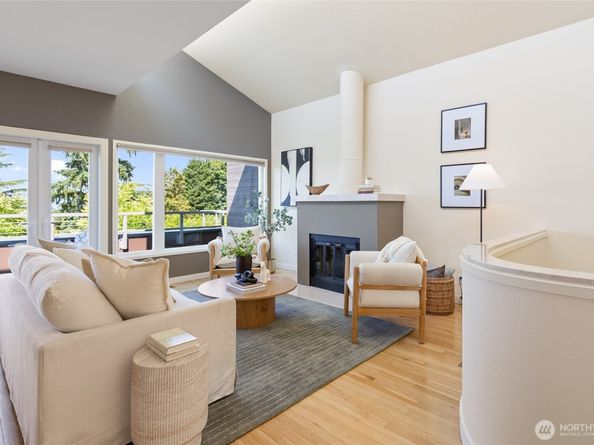 101 NW 58th Street 10, Seattle WA 98107