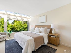101 NW 58th Street 10, Seattle WA 98107