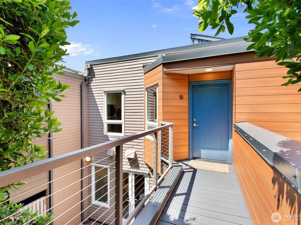 101 NW 58th Street 10, Seattle WA 98107