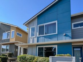 826 SW 96th Place, Seattle WA 98106