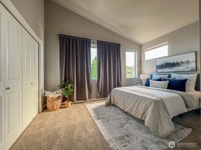 826 SW 96th Place, Seattle WA 98106