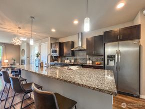 826 SW 96th Place, Seattle WA 98106