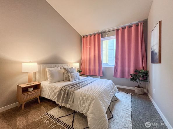 826 SW 96th Place, Seattle WA 98106