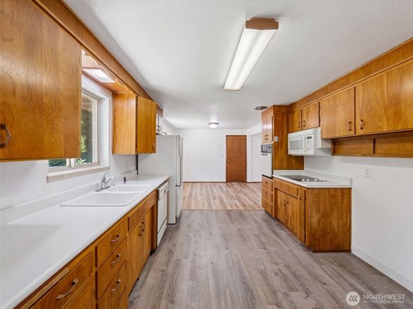 28151 109th Ave Se, Auburn WA 98092