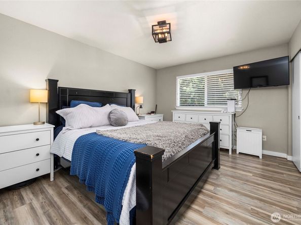 3288 NW Happy Hollow Lane, Silverdale WA 98383