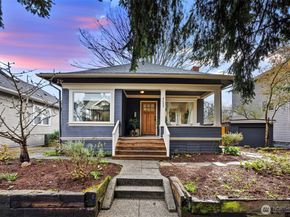 4642 Eastern Avenue N, Seattle WA 98103