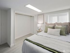 4642 Eastern Avenue N, Seattle WA 98103