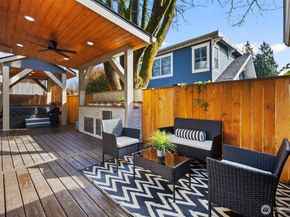 4642 Eastern Avenue N, Seattle WA 98103