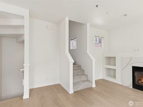 861 5th Place NE, Issaquah WA 98029