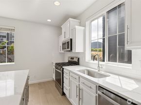 861 5th Place NE, Issaquah WA 98029