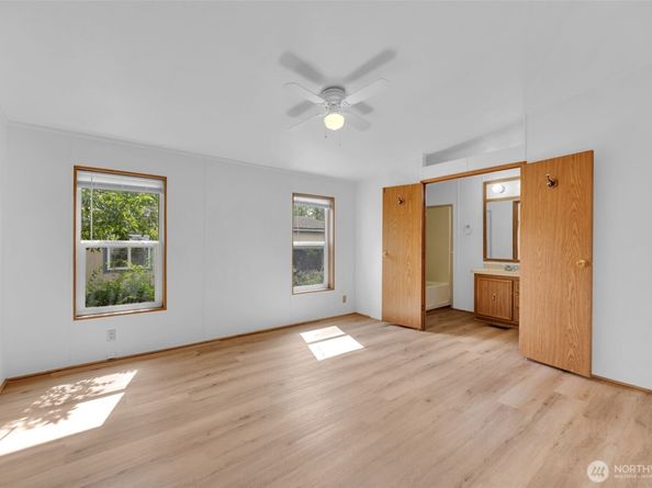 32820 20th Avenue S 35, Federal Way WA 98003