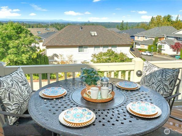 16709 168th Terrace SE, Renton WA 98058