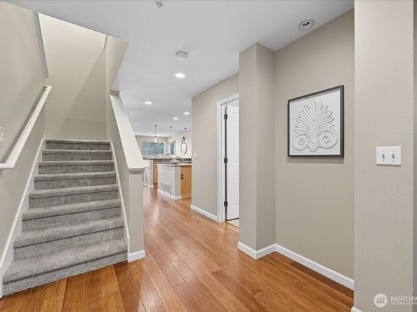 11344 NE 67th Street A1, Kirkland WA 98033