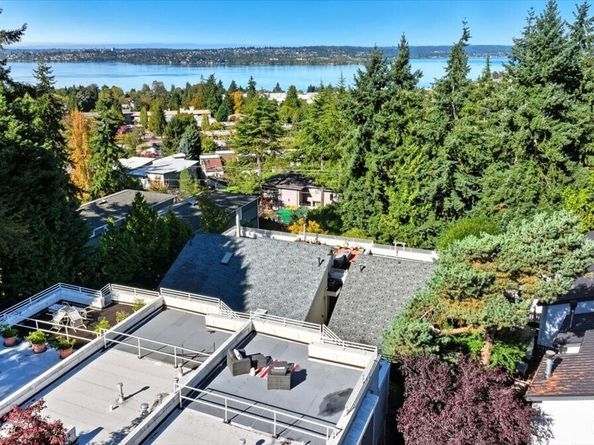 11344 NE 67th Street A1, Kirkland WA 98033