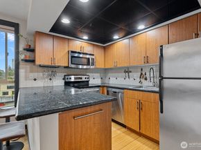 905 Cherry Street 601, Seattle WA 98104