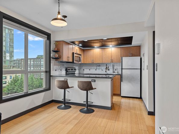 905 Cherry Street 601, Seattle WA 98104
