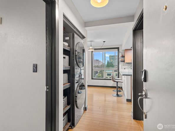 905 Cherry Street 601, Seattle WA 98104