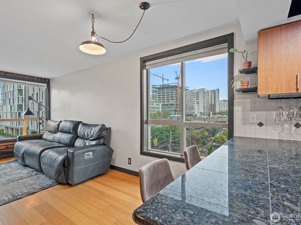905 Cherry Street 601, Seattle WA 98104
