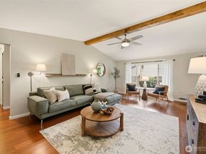 14201 60th Avenue SE, Everett WA 98208