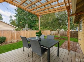 14201 60th Avenue SE, Everett WA 98208