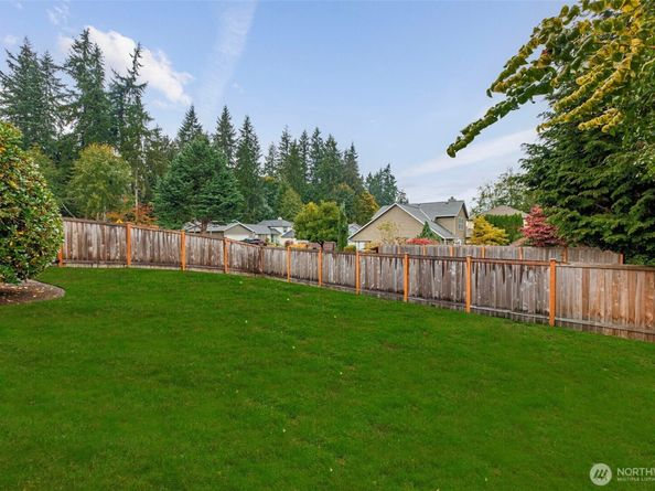 14201 60th Avenue SE, Everett WA 98208
