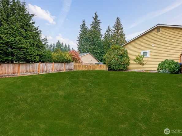 14201 60th Avenue SE, Everett WA 98208