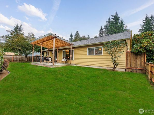 14201 60th Avenue SE, Everett WA 98208