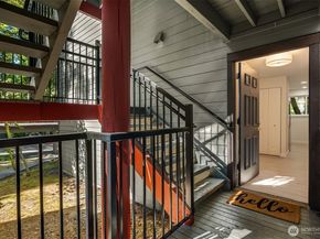 14415 NE 30th Place 22A, Bellevue WA 98007