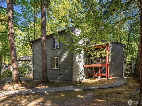 14415 NE 30th Place 22A, Bellevue WA 98007