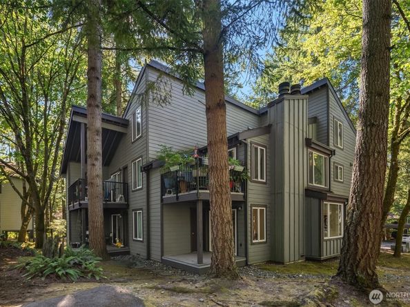 14415 NE 30th Place 22A, Bellevue WA 98007