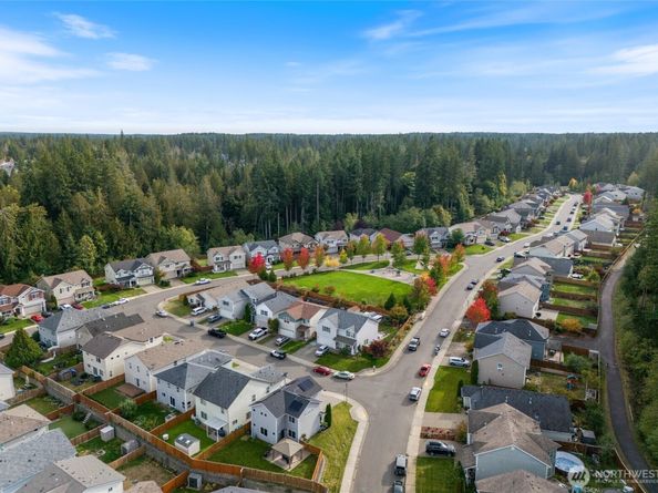 2755 SW Jabirin Way, Port Orchard WA 98367