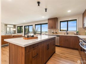 406 S 144th Street, Burien WA 98168