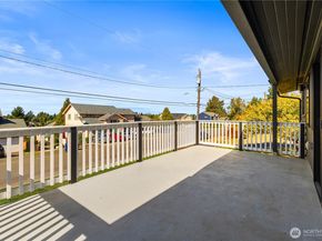 406 S 144th Street, Burien WA 98168