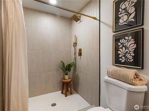 406 S 144th Street, Burien WA 98168