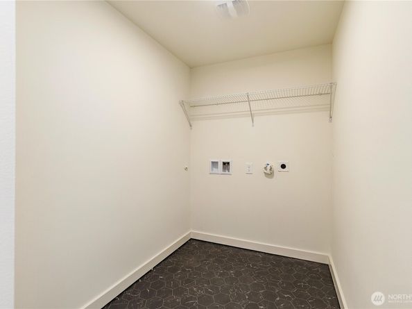 406 S 144th Street, Burien WA 98168