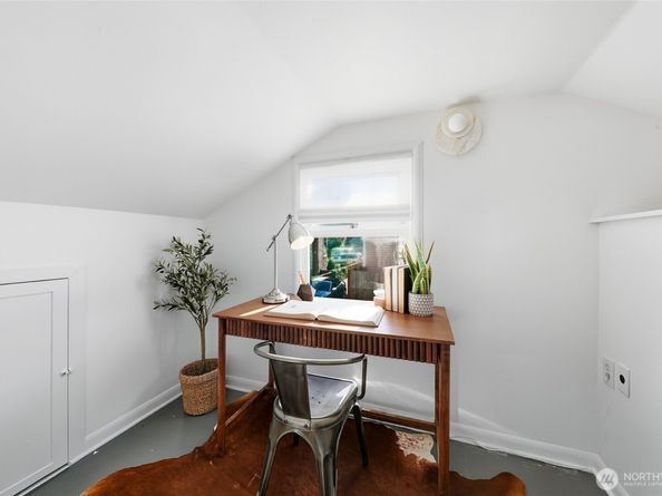 1018 NE 96th Street, Seattle WA 98115