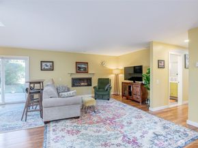 30402 12th Avenue SW, Federal Way WA 98023
