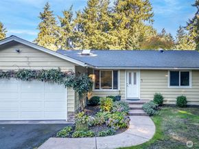 30402 12th Avenue SW, Federal Way WA 98023