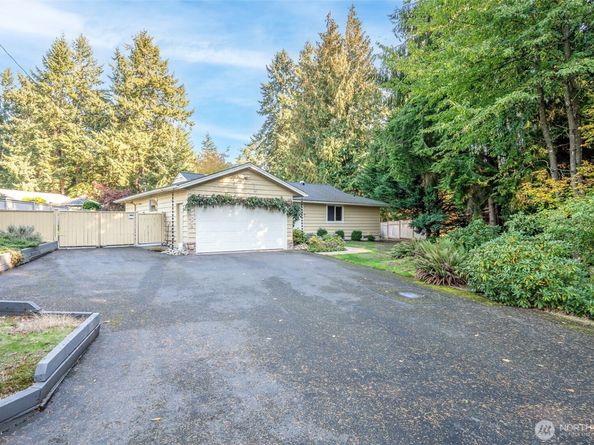30402 12th Avenue SW, Federal Way WA 98023
