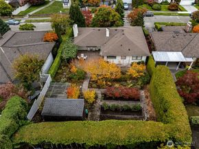 2610 42nd Avenue W, Seattle WA 98199