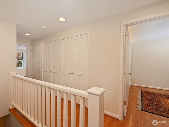 2610 42nd Avenue W, Seattle WA 98199