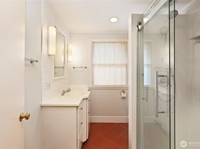2610 42nd Avenue W, Seattle WA 98199
