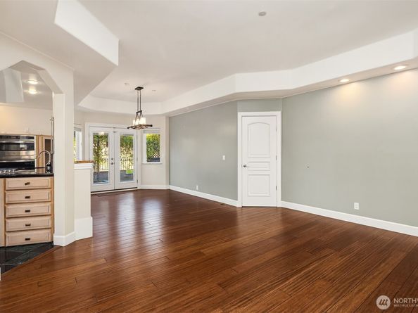 11906 23rd Avenue SW, Burien WA 98146