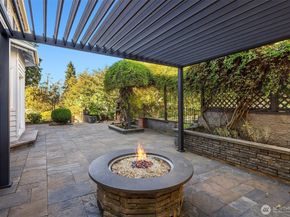 11906 23rd Avenue SW, Burien WA 98146
