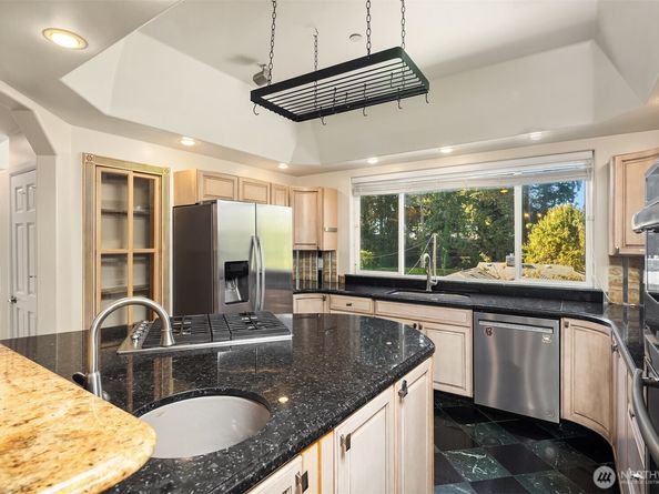 11906 23rd Avenue SW, Burien WA 98146