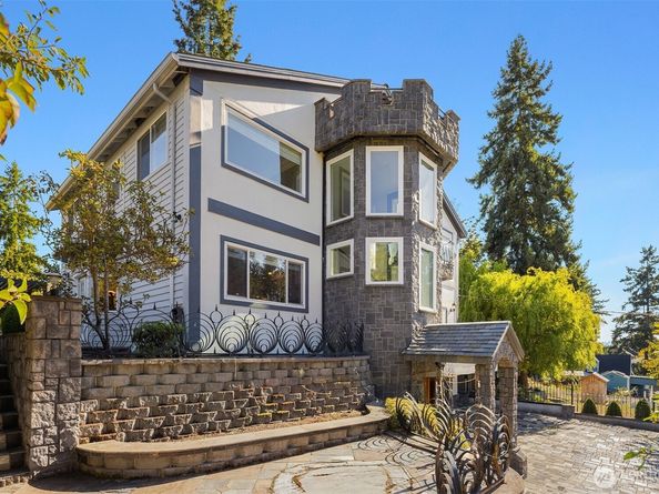 11906 23rd Avenue SW, Burien WA 98146