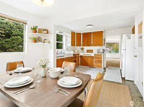 7536 13th Avenue NW, Seattle WA 98117